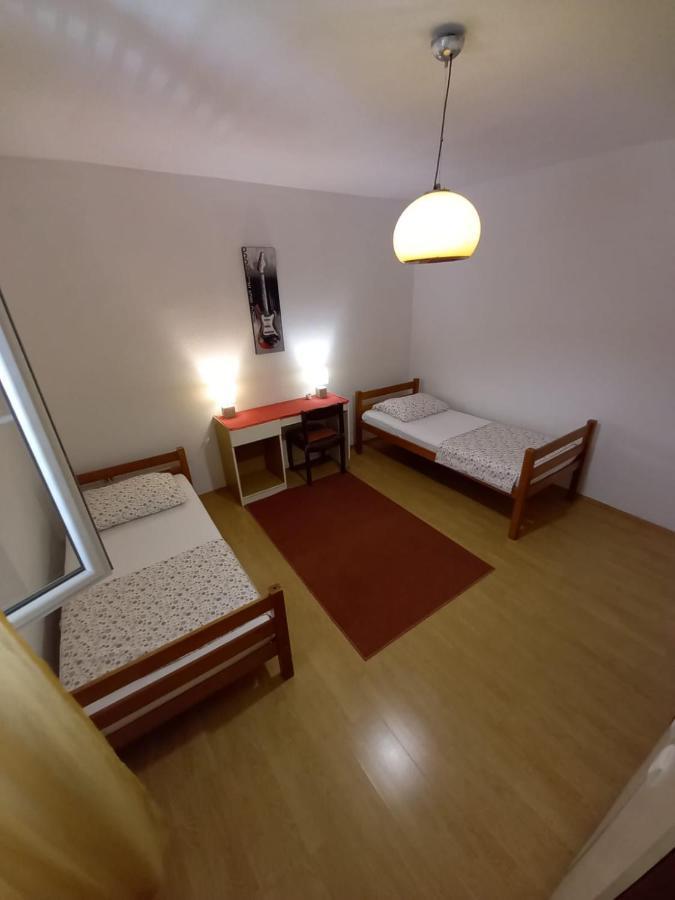 Apartman Sara Преко Екстер'єр фото