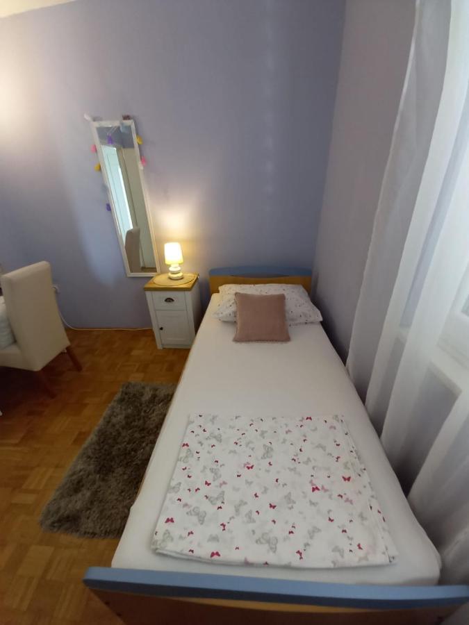 Apartman Sara Преко Екстер'єр фото