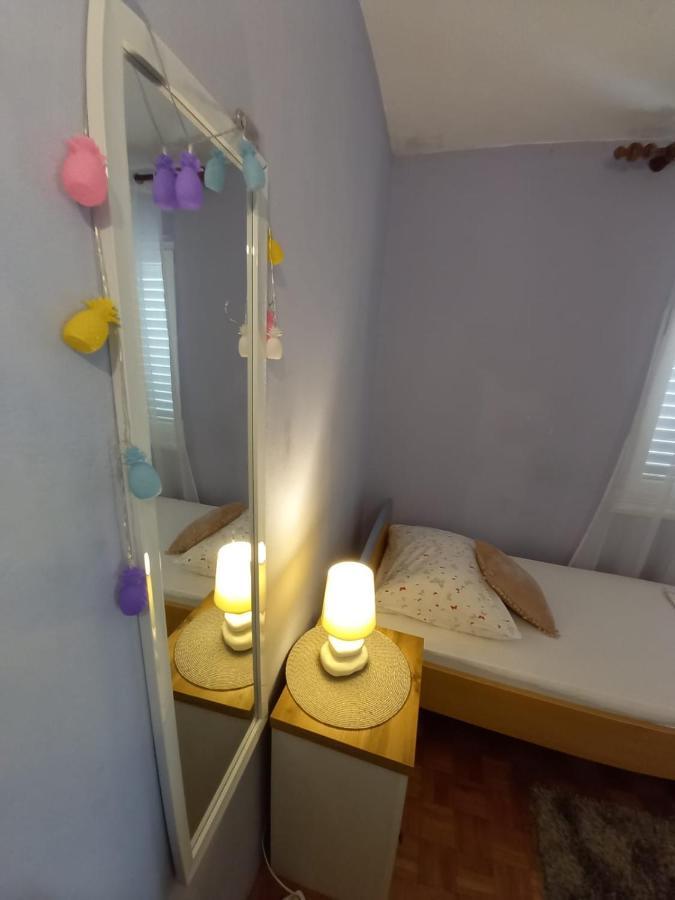 Apartman Sara Преко Екстер'єр фото