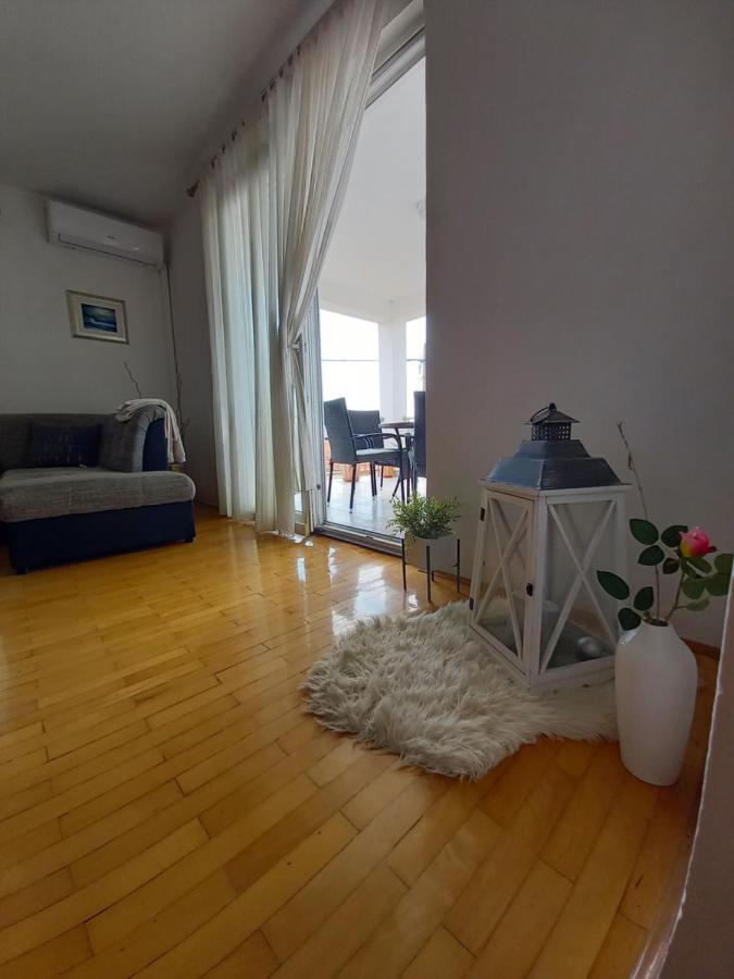 Apartman Sara Преко Екстер'єр фото